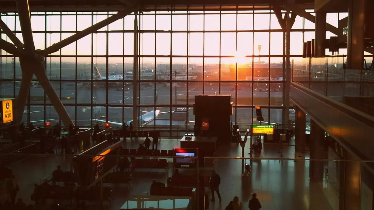 Vueling LEN Terminal – León Airport